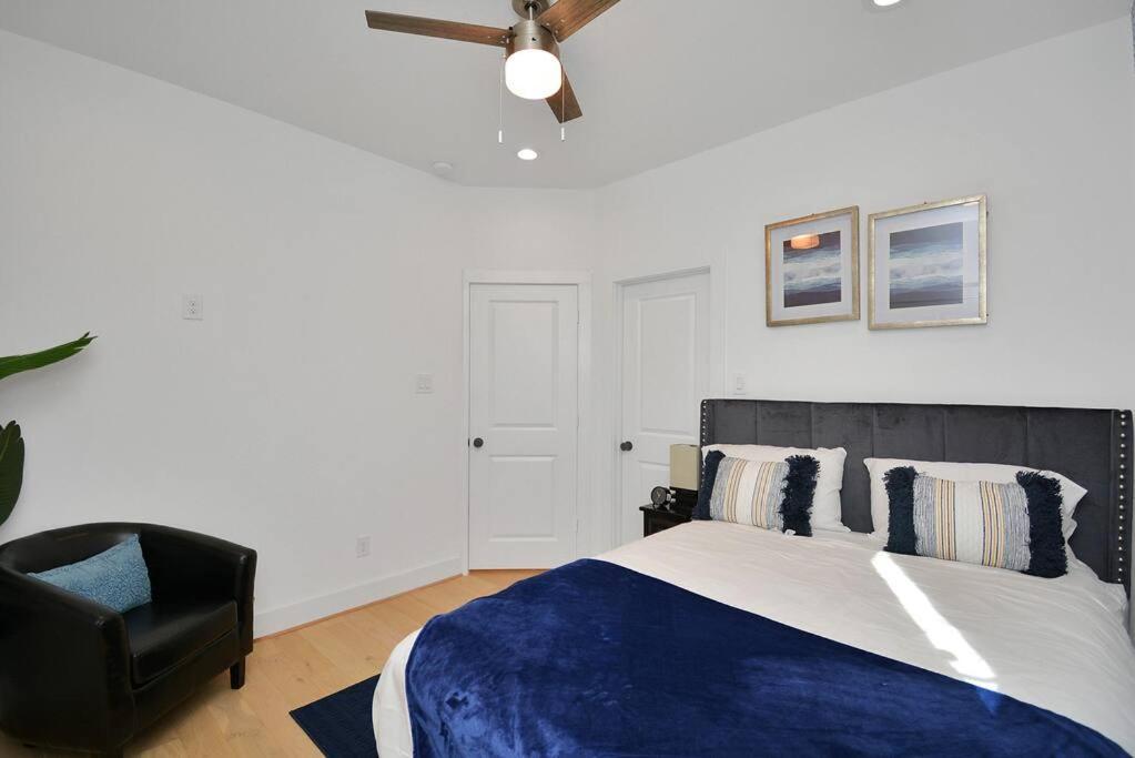 Blissful Getaway Home With Hot Tub & Backyard Near Downtown Houston Esterno foto